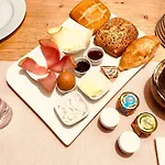 Rosenhof-lodge 住宿加早餐酒店 Hanerau-Hademarschen